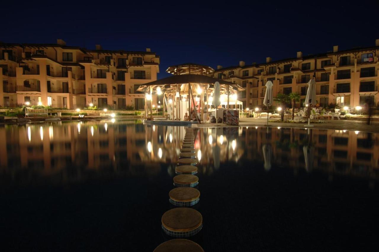 Sea View & Infinity Pool Apartments In Kaliakria Resort バルチク エクステリア 写真