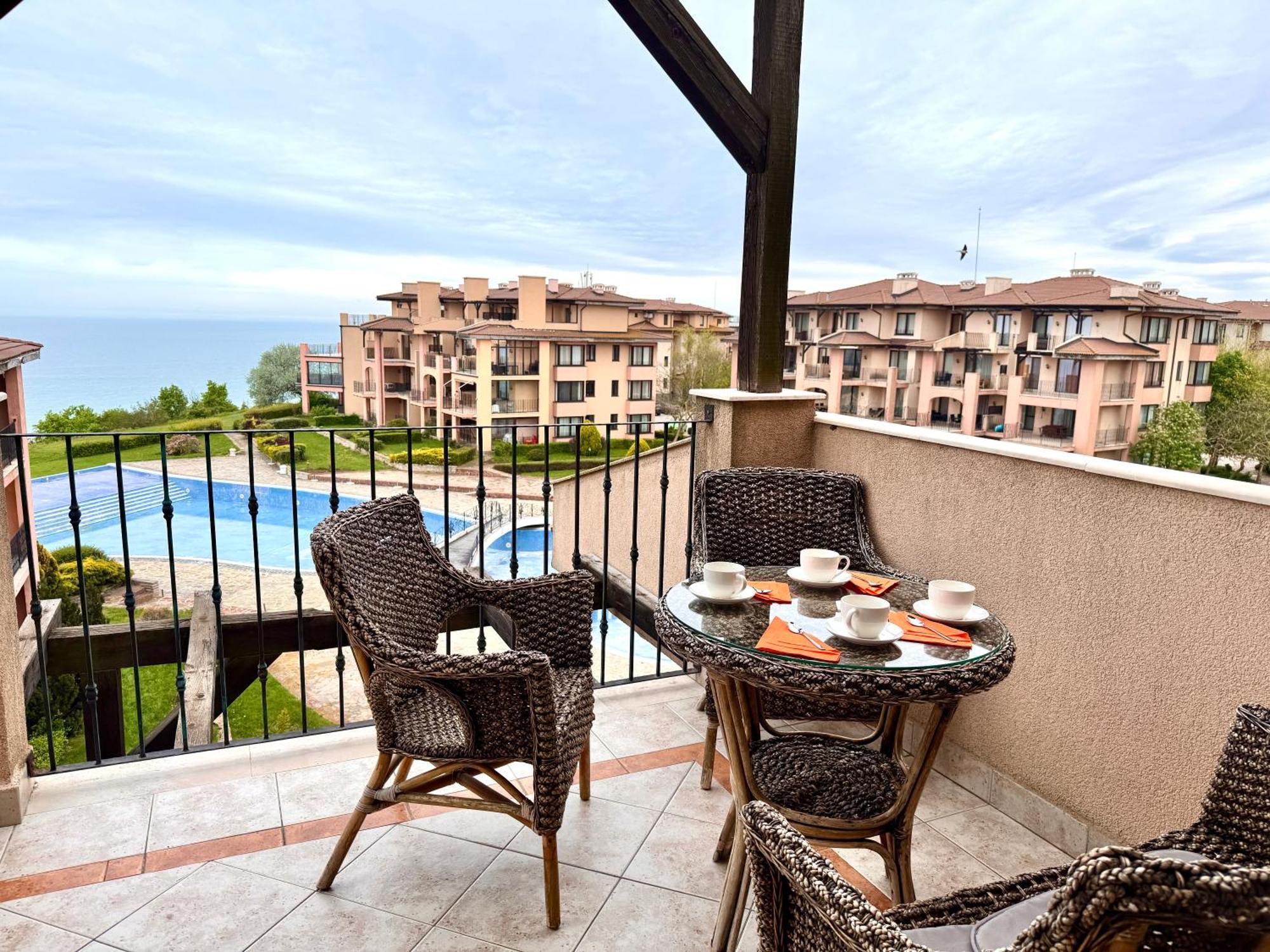 Sea View & Infinity Pool Apartments In Kaliakria Resort バルチク エクステリア 写真